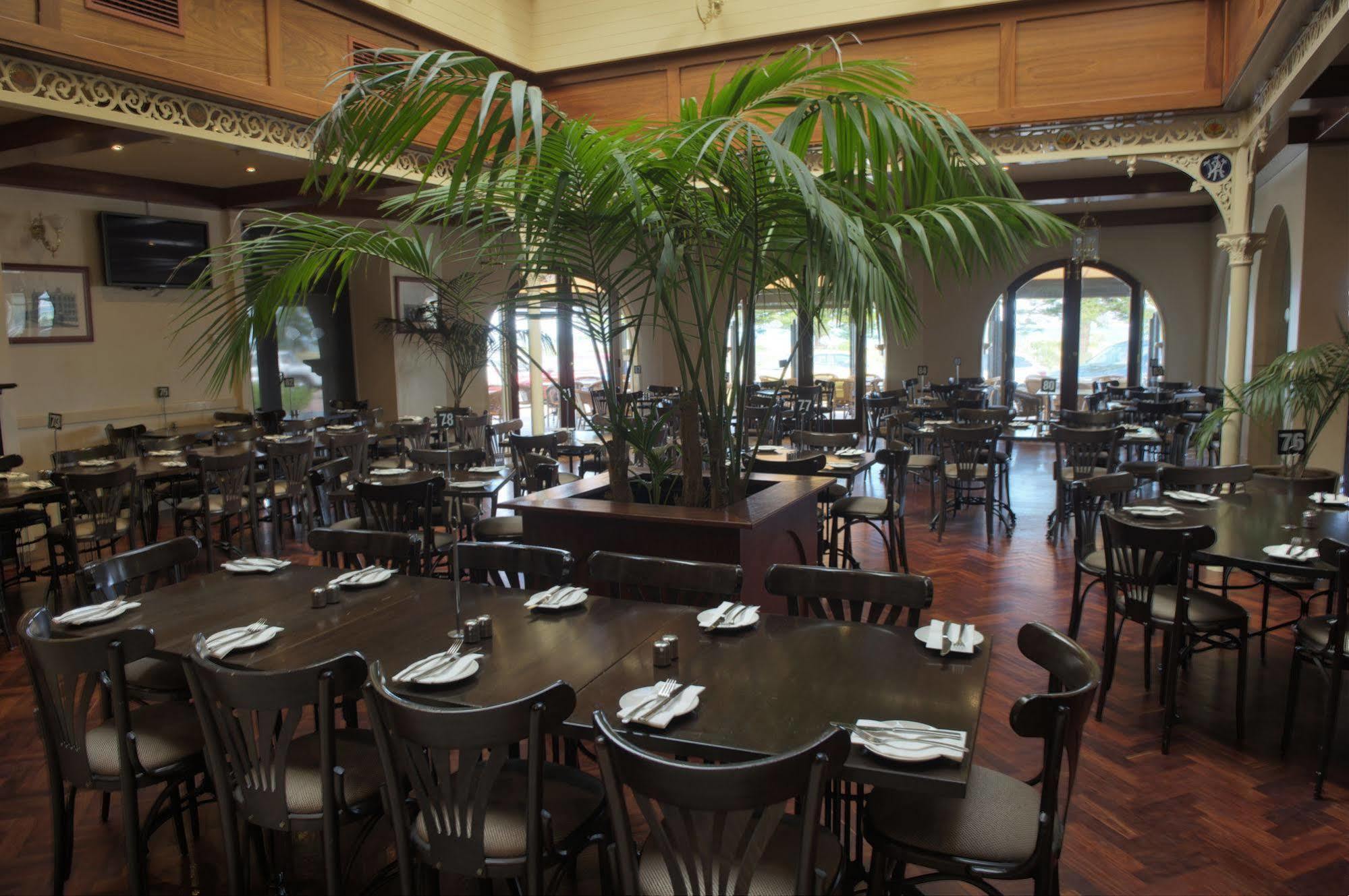 Largs Pier Hotel 애들레이드 외부 사진